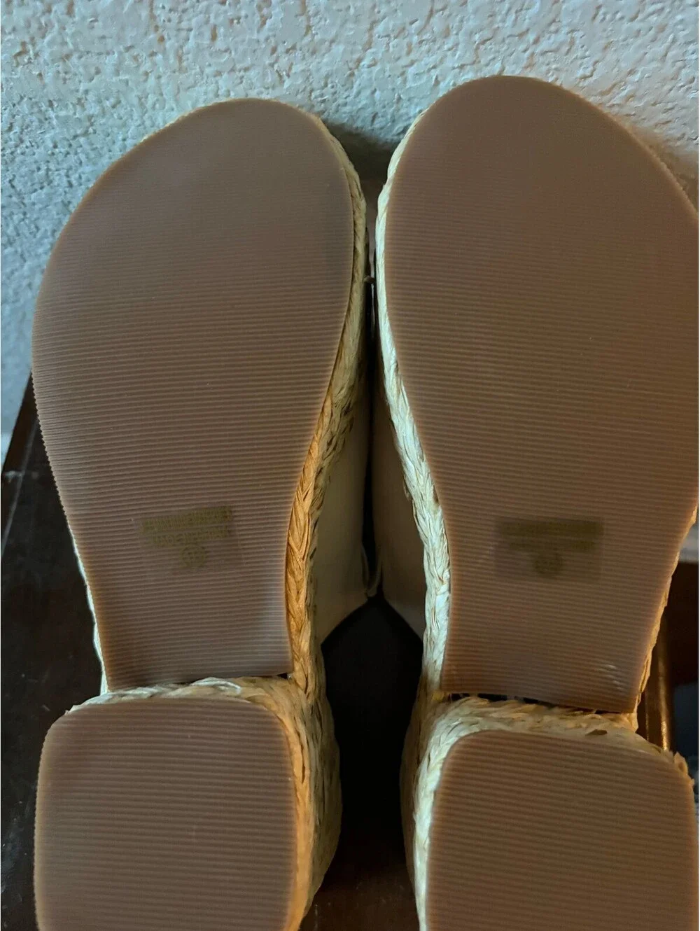Chase + Chloe Women's White Open Toe Platform Slide Sandals size 10 new